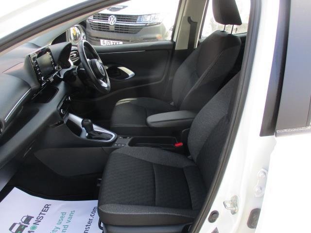 2022 Toyota Yaris 1.5 Hybrid Icon 5Dr Cvt (WR72UGO) Image 28