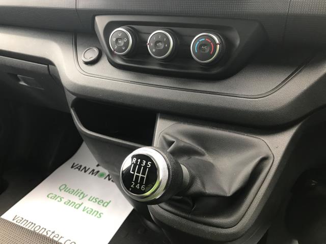 2023 Renault Trafic Ll30 Blue Dci 130 Advance Van (WR73NSZ) Image 25
