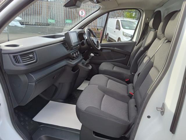 2023 Renault Trafic Ll30 Blue Dci 130 Advance Van (WR73NTC) Image 16