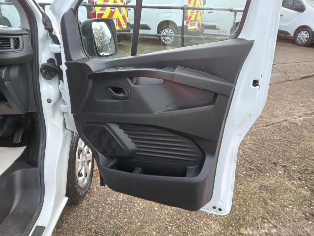 2023 Renault Trafic Ll30 Blue Dci 130 Advance Van (WR73NTC) Image 24