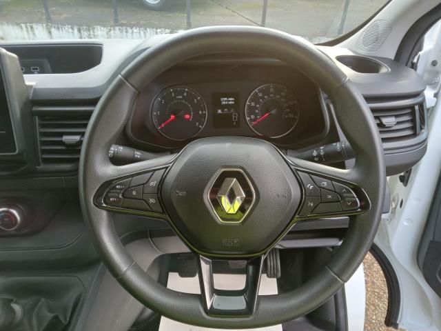 2023 Renault Trafic Ll30 Blue Dci 130 Advance Van (WR73NTC) Image 25