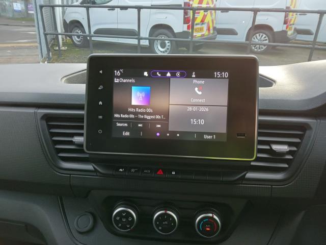 2023 Renault Trafic Ll30 Blue Dci 130 Advance Van (WR73NTC) Image 27