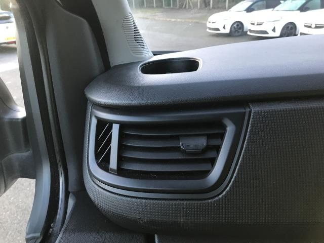 2023 Renault Trafic Ll30 Blue Dci 130 Advance Van (WR73NTC) Image 33