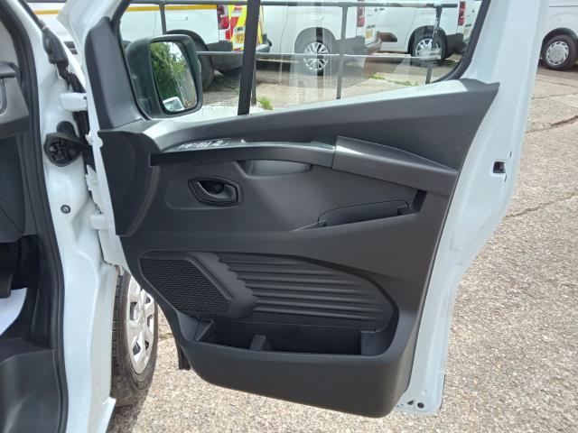 2023 Renault Trafic Ll30 Blue Dci 130 Advance Van (WR73NVP) Image 23