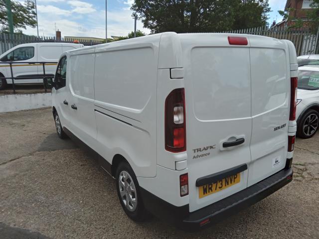 2023 Renault Trafic Ll30 Blue Dci 130 Advance Van (WR73NVP) Image 10