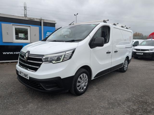 2023 Renault Trafic Sl30 Blue Dci 130 Advance Van - Great Value Trafic with LOW miles  | Trusted 4.9★ | Be Quick (WR73NWS) Image 4