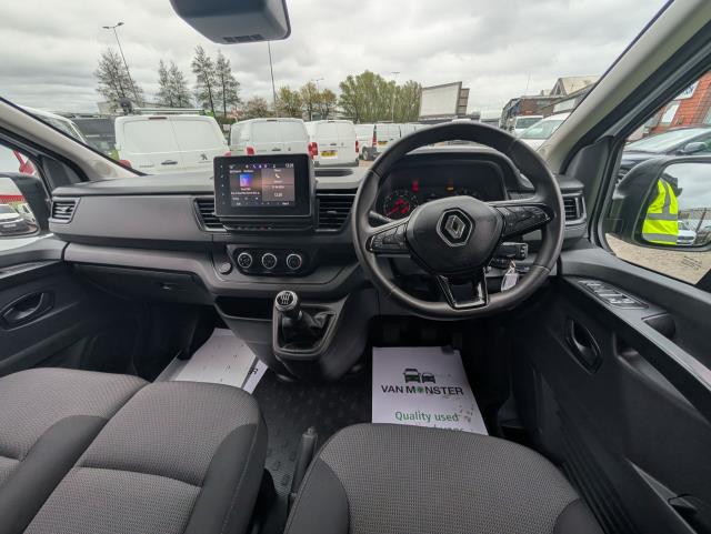 2023 Renault Trafic Sl30 Blue Dci 130 Advance Van - Great Value Trafic with LOW miles  | Trusted 4.9★ | Be Quick (WR73NWS) Image 17