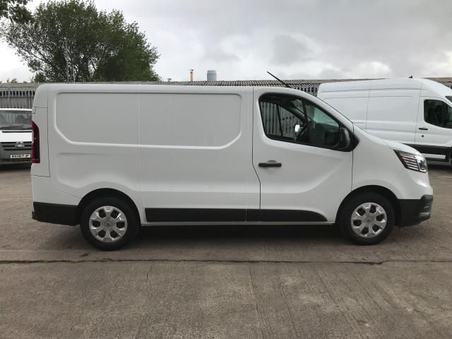 2023 Renault Trafic SL30 L1 H1 BLUE DCi 130PS ADVANCE  EURO 6 (WR73NWV) Image 6