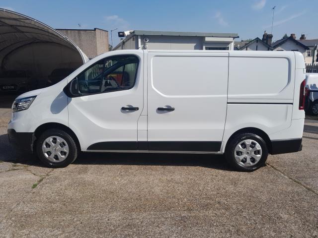 2023 Renault Trafic Sl30 Blue Dci 130 Advance Van (WR73NWX) Image 6