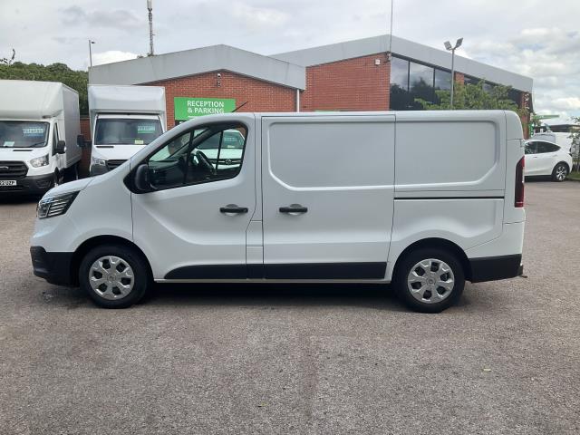 2023 Renault Trafic Sl28 Blue Dci 130 Business+ Van (WR73OAL) Image 6