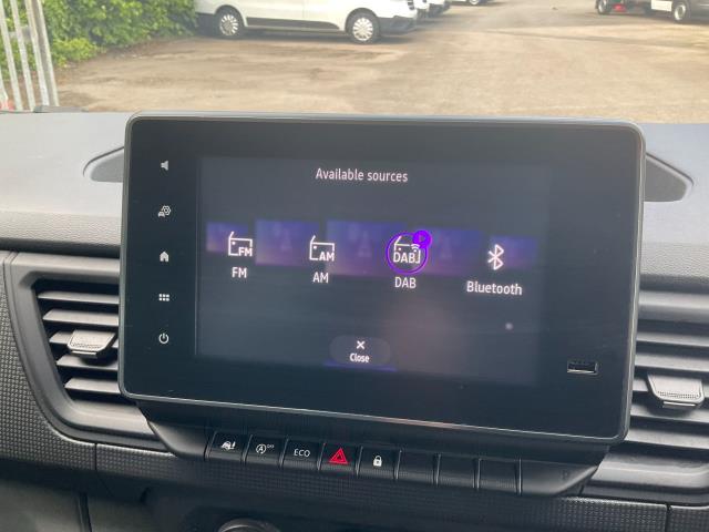 2023 Renault Trafic Sl28 Blue Dci 130 Business+ Van (WR73OAL) Image 21