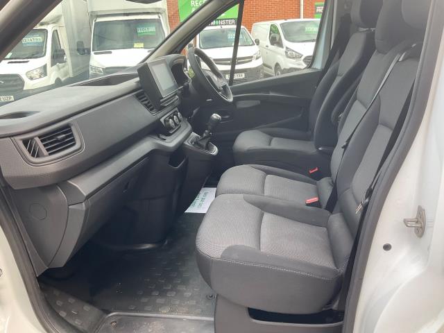 2023 Renault Trafic Sl28 Blue Dci 130 Business+ Van (WR73OAL) Image 7