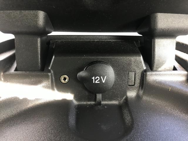 2018 Ford Transit Custom  290 L1 DIESEL FWD 2.0 TDCI 105PS LOW ROOF VAN EURO 6 (WV18JYY) Thumbnail 23