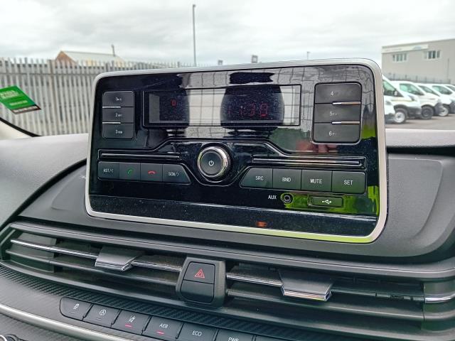2022 Maxus Deliver 9 D20 SINGLE CAB 4 METRE DROPSIDE 150PS EURO 6 AIR CON  (WV22NFC) Image 10
