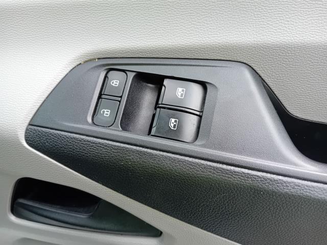 2022 Maxus Deliver 9 D20 SINGLE CAB 4 METRE DROPSIDE 150PS EURO 6 AIR CON  (WV22NFC) Image 36