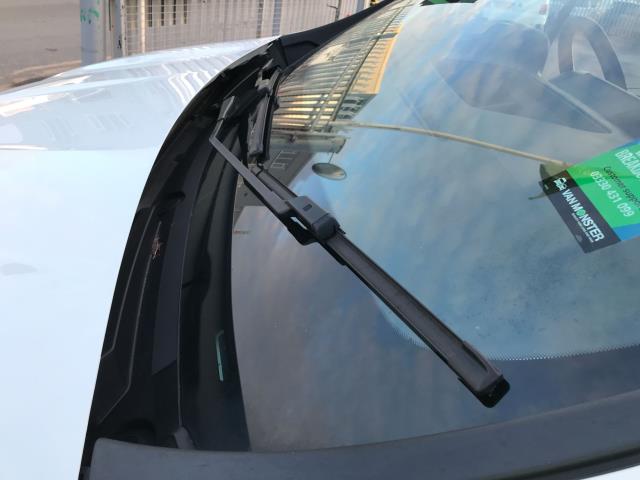 2022 Renault Trafic LH30 L2 H2 BLUE DCI 150PS BUSINESS  EURO 6 (YA22CPU) Image 43