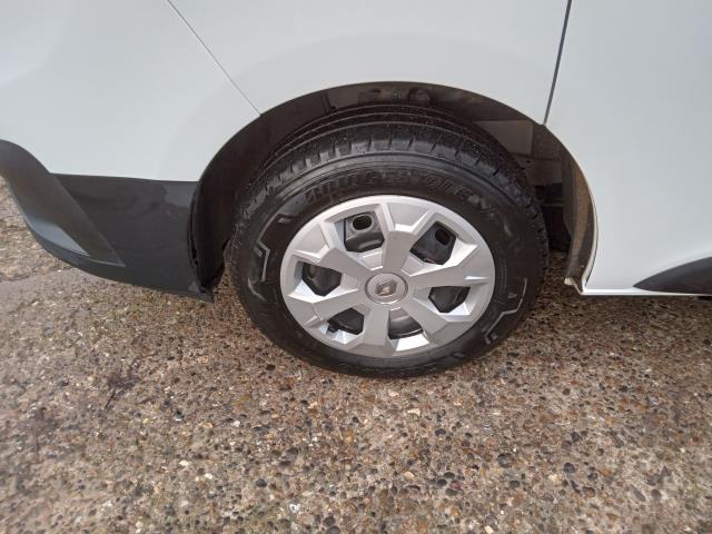 2022 Renault Trafic Ll30 Blue Dci 130 Business+ Van (YA22DHV) Image 31