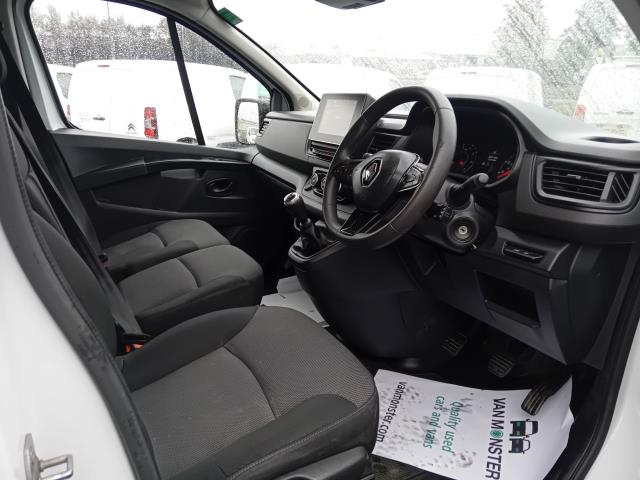 2022 Renault Trafic Ll30 Blue Dci 130 Business+ Van (YA22DJV) Image 33