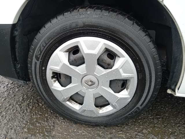 2022 Renault Trafic Ll30 Blue Dci 130 Business+ Van (YA22DJV) Image 14