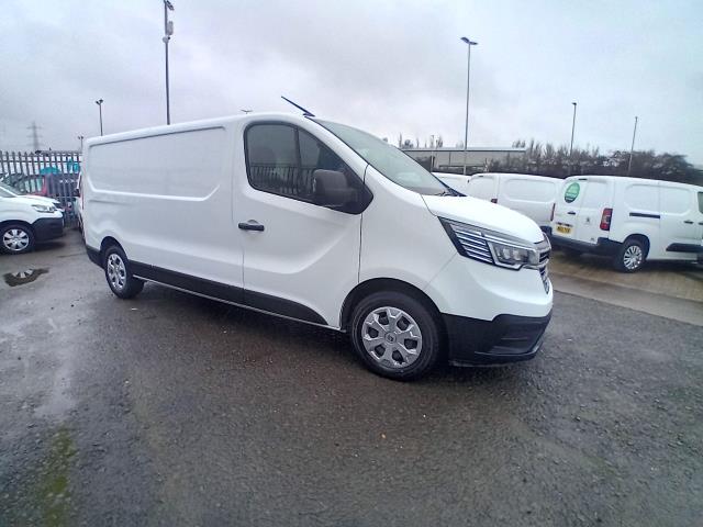 2022 Renault Trafic Ll30 Blue Dci 130 Business+ Van (YA22DJV) Image 10