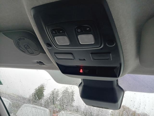 2022 Renault Trafic Ll30 Blue Dci 130 Business+ Van (YA22DJV) Image 30