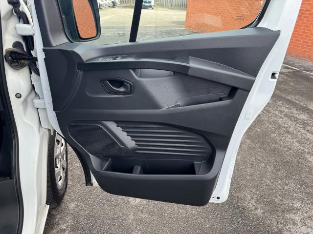 2022 Renault Trafic LWB H/ROOF Lh30 Blue Dci 150 High Roof Business Van (YB22UVO) Image 18