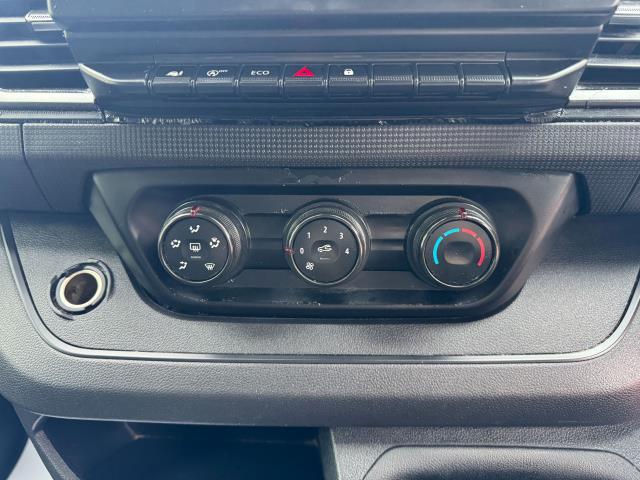 2022 Renault Trafic LWB H/ROOF Lh30 Blue Dci 150 High Roof Business Van (YB22UVO) Image 31