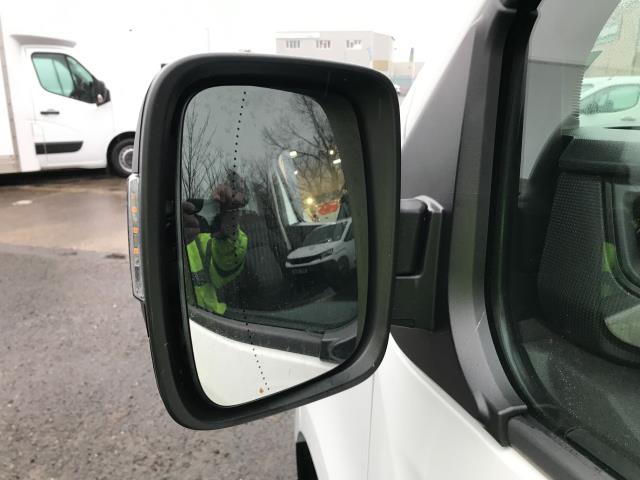 2022 Renault Trafic LH30 L2 H2 BLUE DCI 150PS BUSINESS  EURO 6 (YC72EVW) Image 38