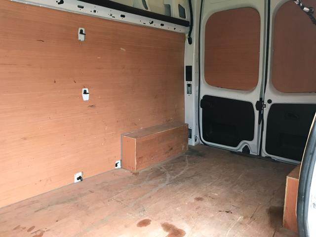 2022 Renault Trafic LH30 L2 H2 BLUE DCI 150PS BUSINESS  EURO 6 (YC72EVW) Image 12