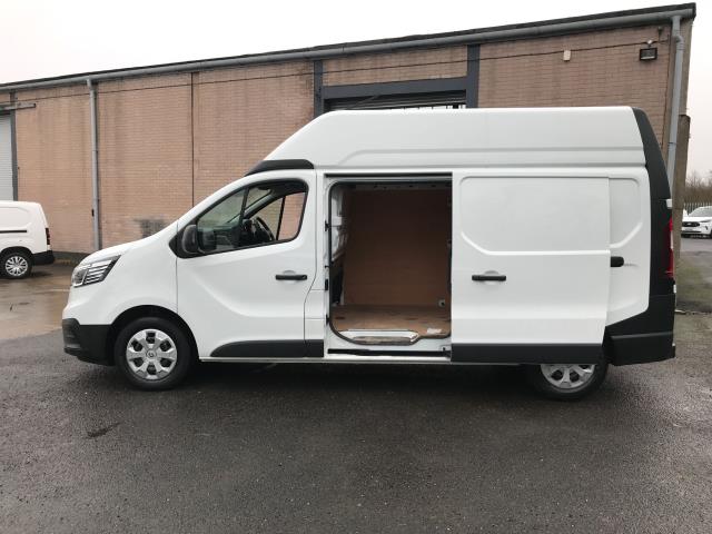 2022 Renault Trafic LH30 L2 H2 BLUE DCI 150PS BUSINESS  EURO 6 (YC72EVW) Image 6