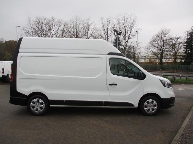 2022 Renault Trafic LH30 BLUE DCI 150 HIGH ROOF BUSINESS (YC72FGP) Image 3