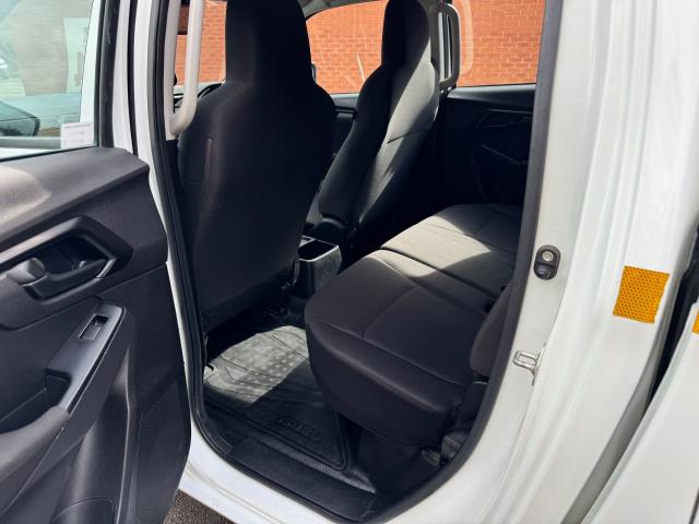 2021 Isuzu D-Max 1.9 Utility Double Cab 4X4 (YD21FSK) Image 43