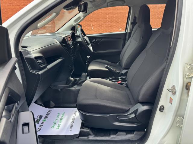 2021 Isuzu D-Max 1.9 Utility Double Cab 4X4 (YD21FSK) Image 34