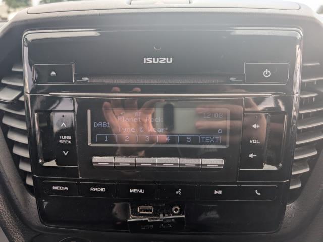 2021 Isuzu D-Max 1.9 Utility Double Cab 4X4 (YD21FTV) Image 29