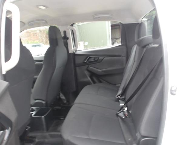 2021 Isuzu D-Max 1.9 Utility Double Cab 4X4 (YD21FUE) Image 16