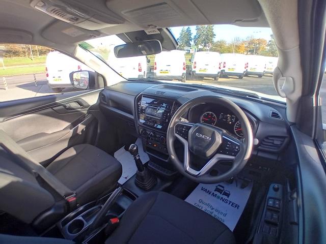 2021 Isuzu D-Max 1.9 Utility Double Cab 4X4 (YD21FUT) Image 19