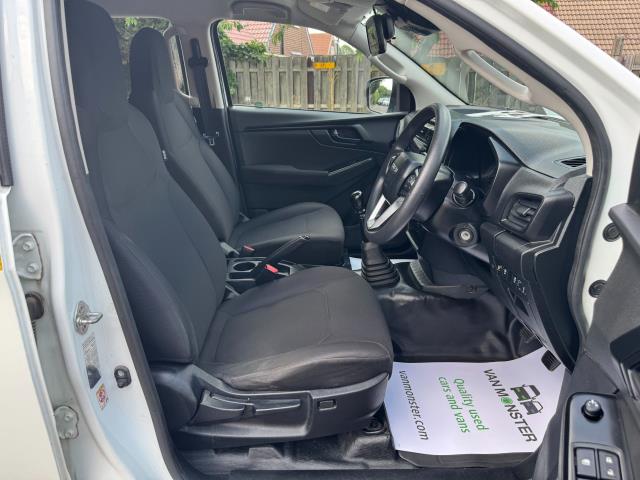 2021 Isuzu D-Max 1.9 Utility Double Cab 4X4 (YD21FVJ) Image 15