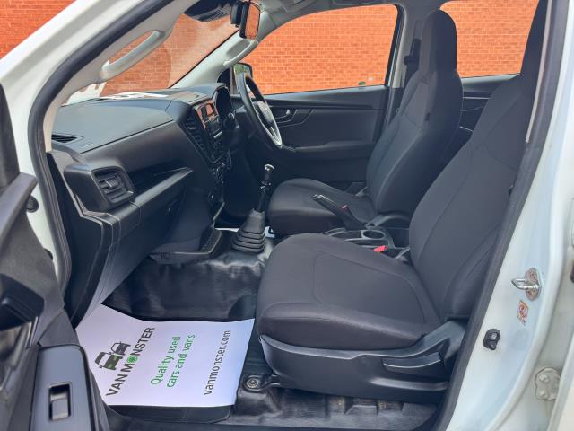2021 Isuzu D-Max 1.9 Utility Double Cab 4X4 (YD21FVJ) Image 34
