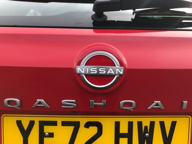 2022 Nissan Qashqai 1.3 Dig-T Mh Acenta Premium 5Dr (YE72HWV) Image 28
