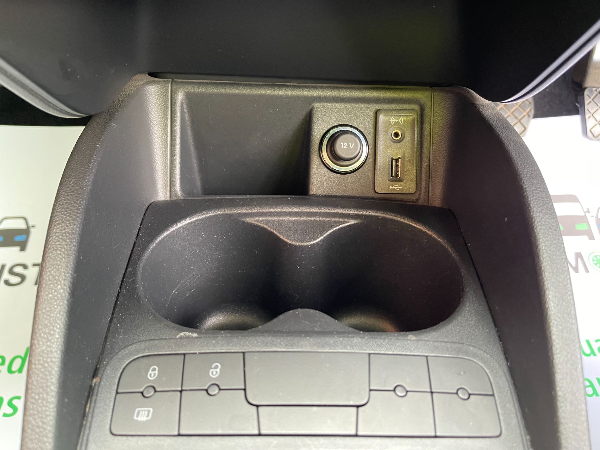 2016 Seat Ibiza 1.2 TSI 110 Fr 5Dr (YH16KZU) Image 31