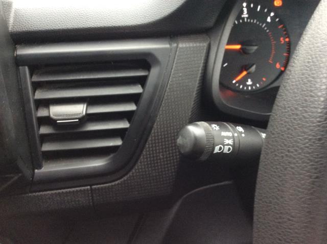 2022 Renault Trafic Lh30 Blue Dci 150 High Roof Business Van (YH72CZP) Image 26