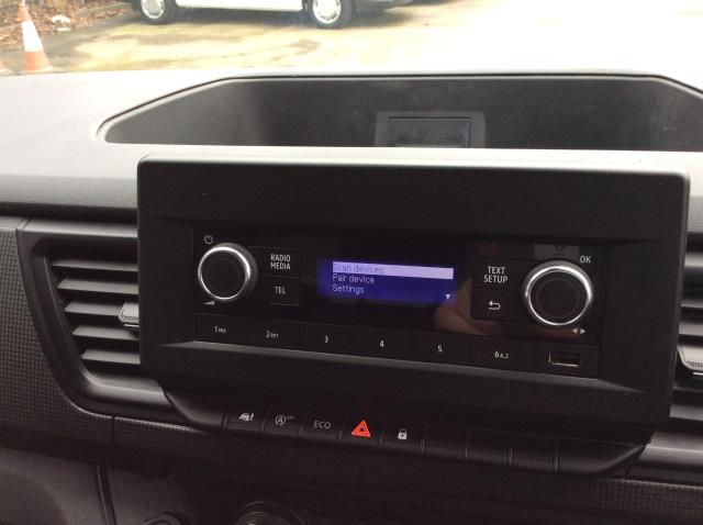 2022 Renault Trafic Lh30 Blue Dci 150 High Roof Business Van (YH72CZP) Image 21