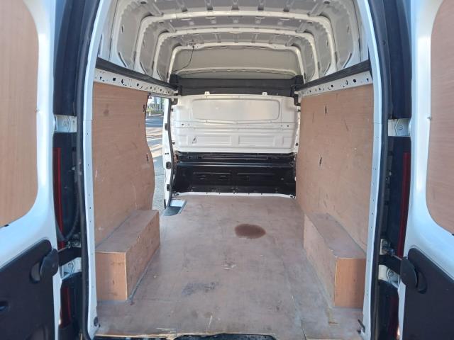 2022 Renault Trafic Lh30 Blue Dci 150 HIGH ROOF Business Van (YH72DFE) Image 13