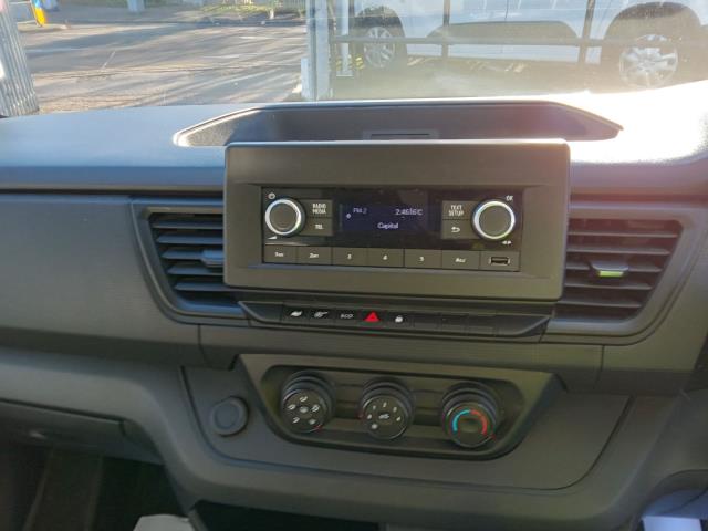 2022 Renault Trafic Lh30 Blue Dci 150 HIGH ROOF Business Van (YH72DFE) Image 27