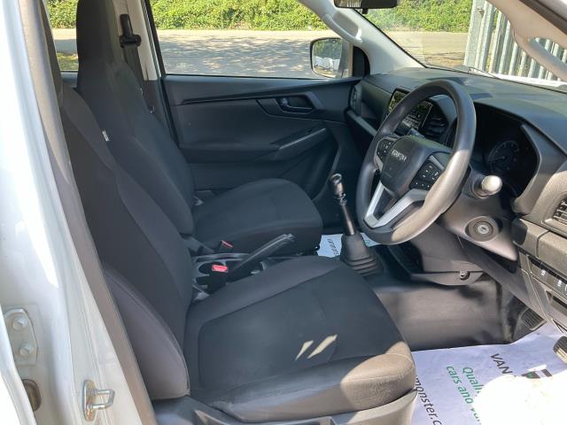 2021 Isuzu D-Max 1.9 Utility Double Cab 4X4 (YK71ZCA) Image 16