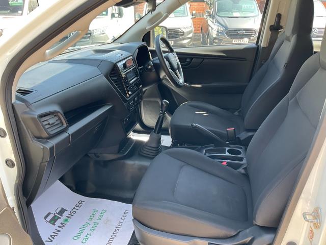 2021 Isuzu D-Max 1.9 Utility Double Cab 4X4 (YK71ZCA) Image 7