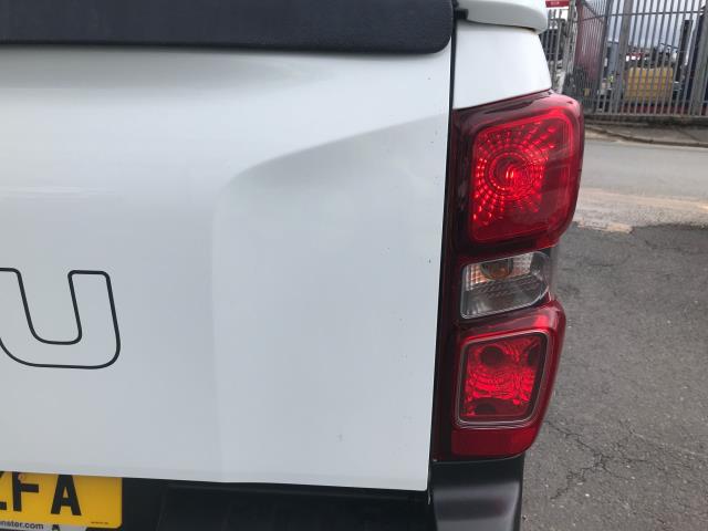 2021 Isuzu D-Max 1.9TD DOUBLE CAB 4X4 UTILITY 136PS EURO 6 (YK71ZFA) Image 42