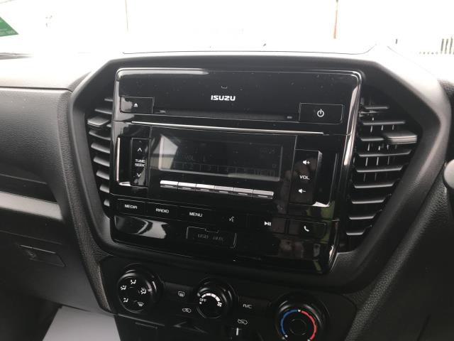 2021 Isuzu D-Max 1.9TD DOUBLE CAB 4X4 UTILITY 136PS EURO 6 (YK71ZFA) Image 10
