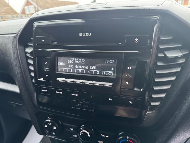 2021 Isuzu D-Max 1.9 Utility Double Cab 4X4 (YK71ZFD) Image 30