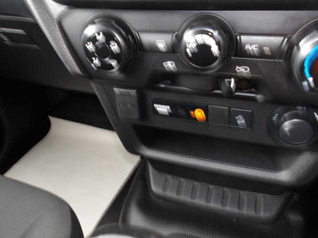2021 Isuzu D-Max 1.9 Utility Double Cab 4X4 (YK71ZFX) Image 31